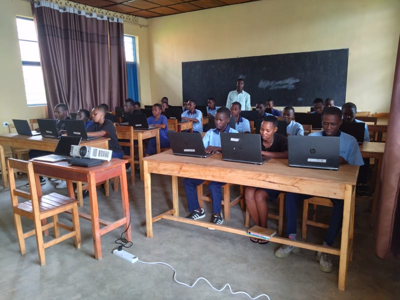 Computer Lab Image