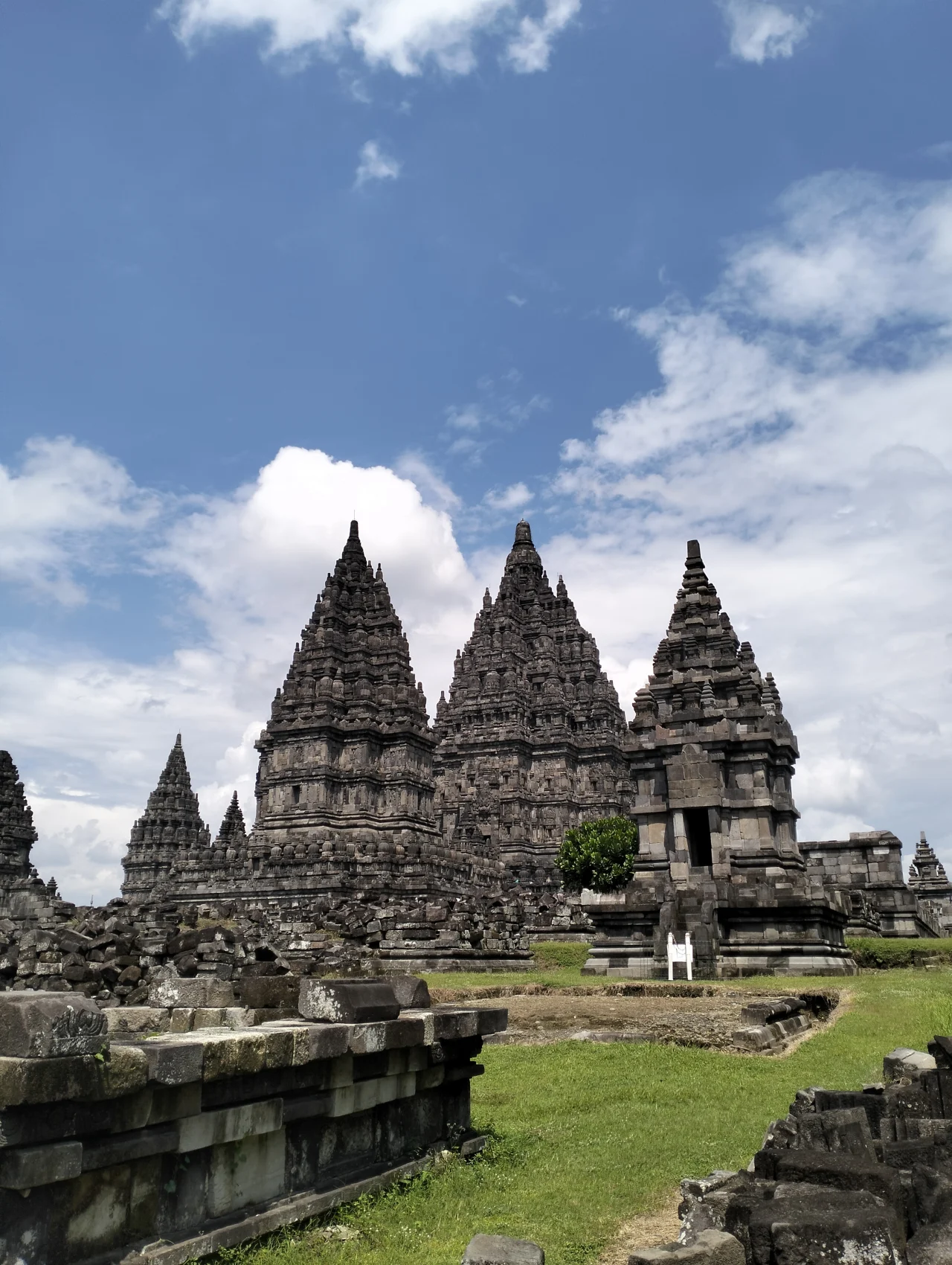 Candi Prambanan & Malioboro