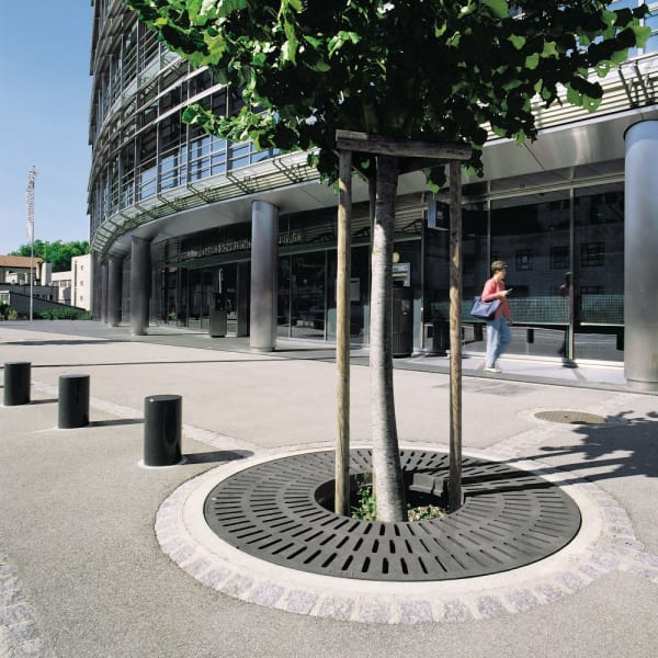 COPAL 1/2 Gussrost klein Typ 24.472 Stammöffnung oval D 66 cm d1 33 H 2 cm-thumbnail