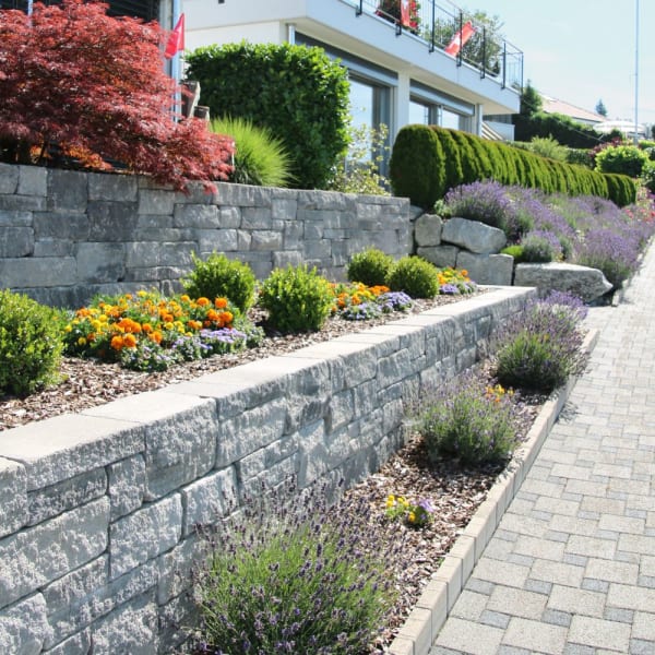 SANTURO Landhausmauer Typ 4 30-50 /25 / 7.5 cm schwarz-weiss-thumbnail