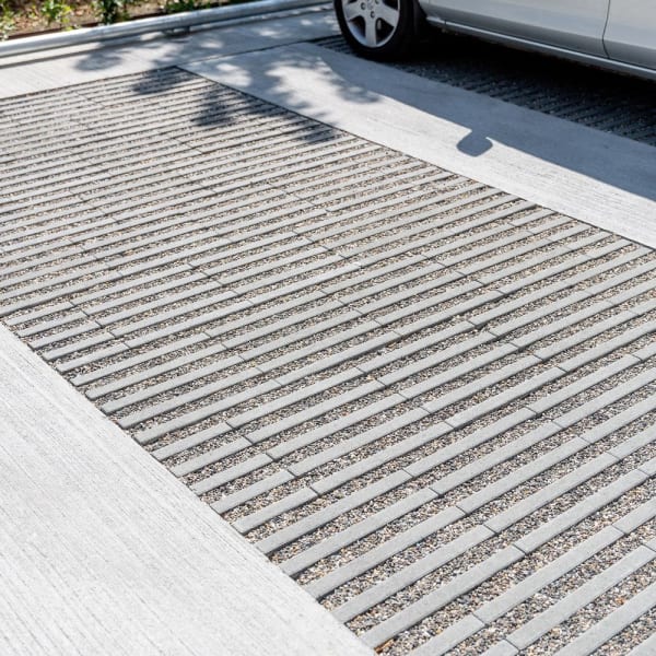 SCADA Rasenliner mit Nocken grau glatt gefast L 40 cm B 40 cm H 12 cm-thumbnail