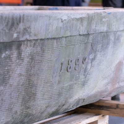 Restaurierung von einem Betonbrunnen aus dem Jahr 1899