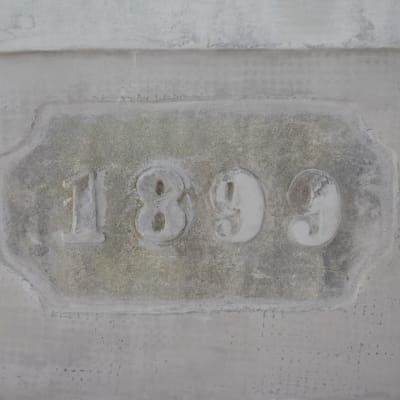 Restaurierung von einem Betonbrunnen aus dem Jahr 1899