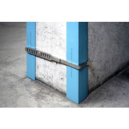 Spannklammer für Kantenschutzprofil aus rostfreiem Stahl für Mauerstärke 25 cm