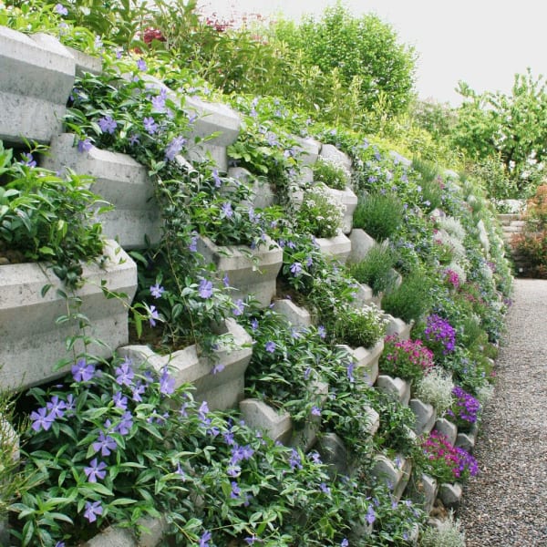 VERDURO Böschungselement Abschlussbalken oben glatt L 54.5 B 10 H 8.5 cm-thumbnail