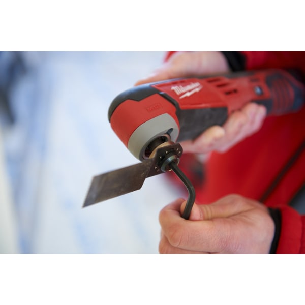 Milwaukee Akku-Multitool C12MT-202B-thumbnail
