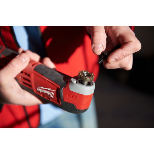 Milwaukee Akku-Multitool C12MT-202B-thumbnail