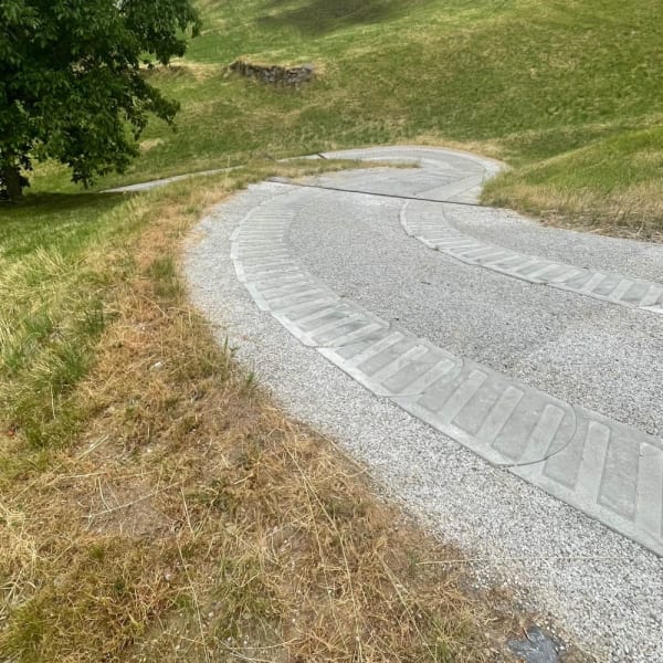 STRADAFINO Bankett- und Spurelement-thumbnail