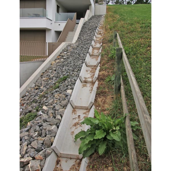 Wildbachschale bewehrt Sohlenbreite 30-38 cm L 100 cm B 54-63 cm H 21 cm -thumbnail