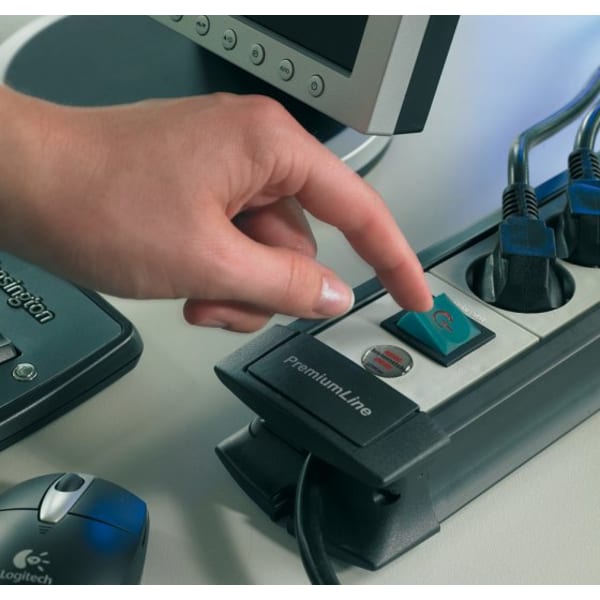 Steckdosenleiste 6fach mit Schalter 3m H05VV-F 3G1.5 Schwarz-thumbnail