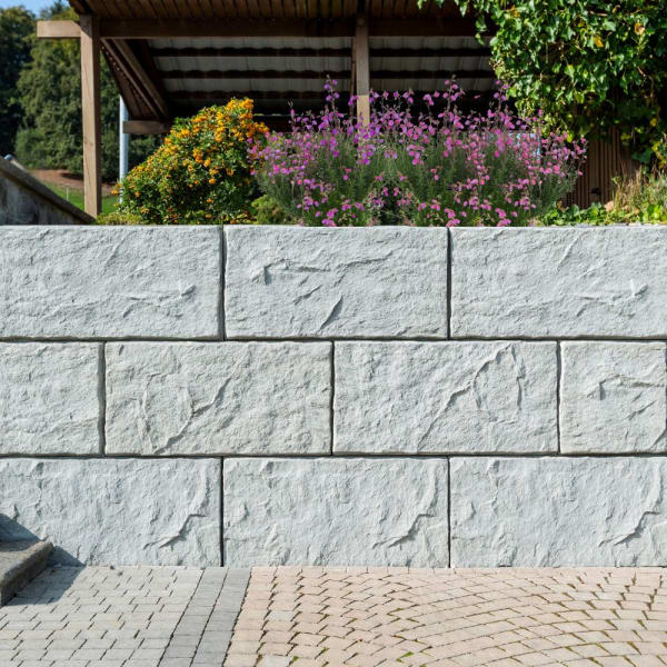 FELSMAUER Böschungselement L 98 cm Mitteleckstein links grau -thumbnail