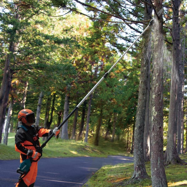 Makita Akku-Hochentaster 40V MAX UA004GZ-thumbnail