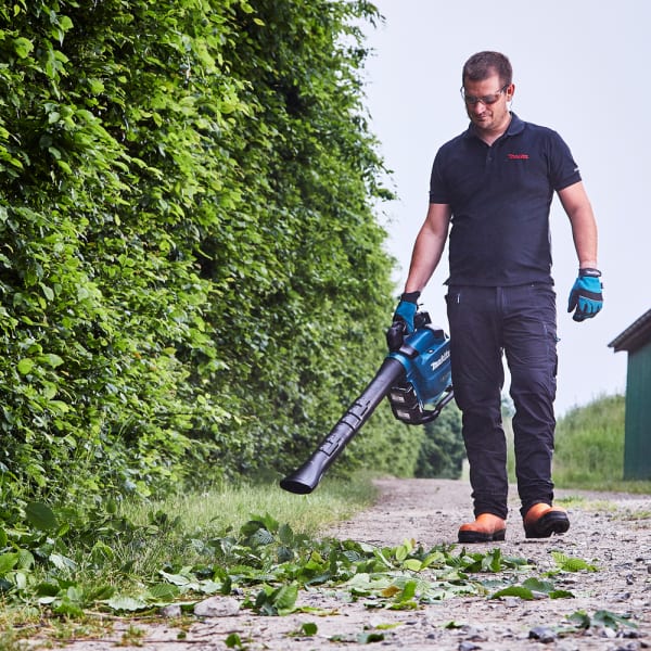 Makita Blas- und Sauggerät Akku Li-lion 2 x 18V BL DUB363ZV-thumbnail