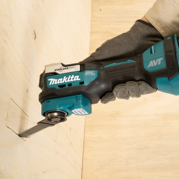 Makita Multifunktions-Werkzeug 18V Li-Ion Starlock DTM52Z-thumbnail