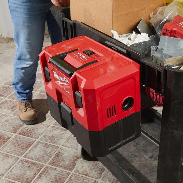 Milwaukee M12 FUEL™ Akku-Nass/Trockensauger M12FVCL-0-thumbnail