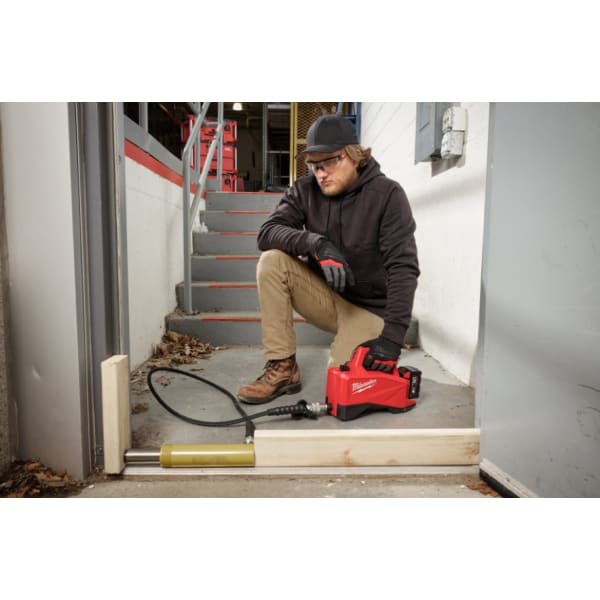 Milwaukee M18 Akku-Mini-Hydraulikpumpe M18HMP700-501-thumbnail