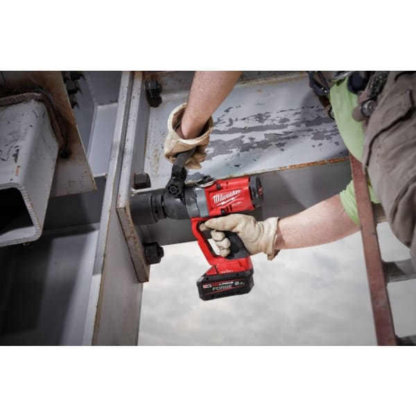 Milwaukee M18 FUEL™ ONE-KEY™ 1"-Akku-Schlagschrauber M18ONEFHIWF1-802X-thumbnail