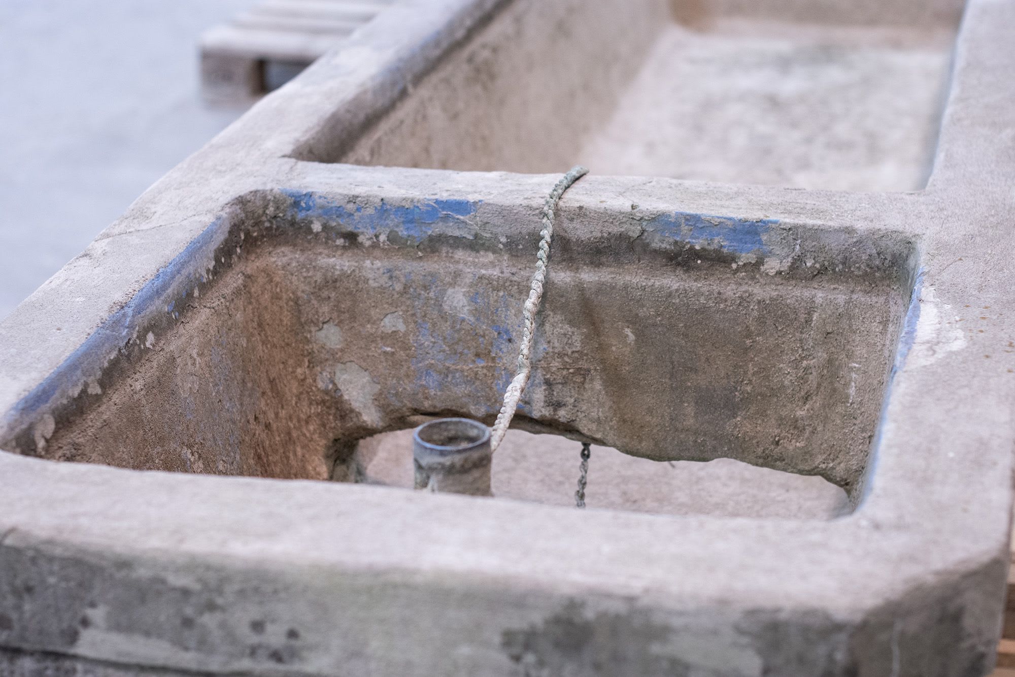 Restaurierung von einem Betonbrunnen aus dem Jahr 1899