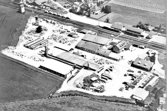 baumat-Standort Wichtrach in den Anfangszeiten aus der Vogelperspektive.