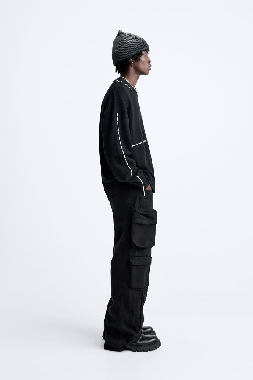 SWEATER WITH TOPSTITCHING AND BAND DETAIL Black - Image 2