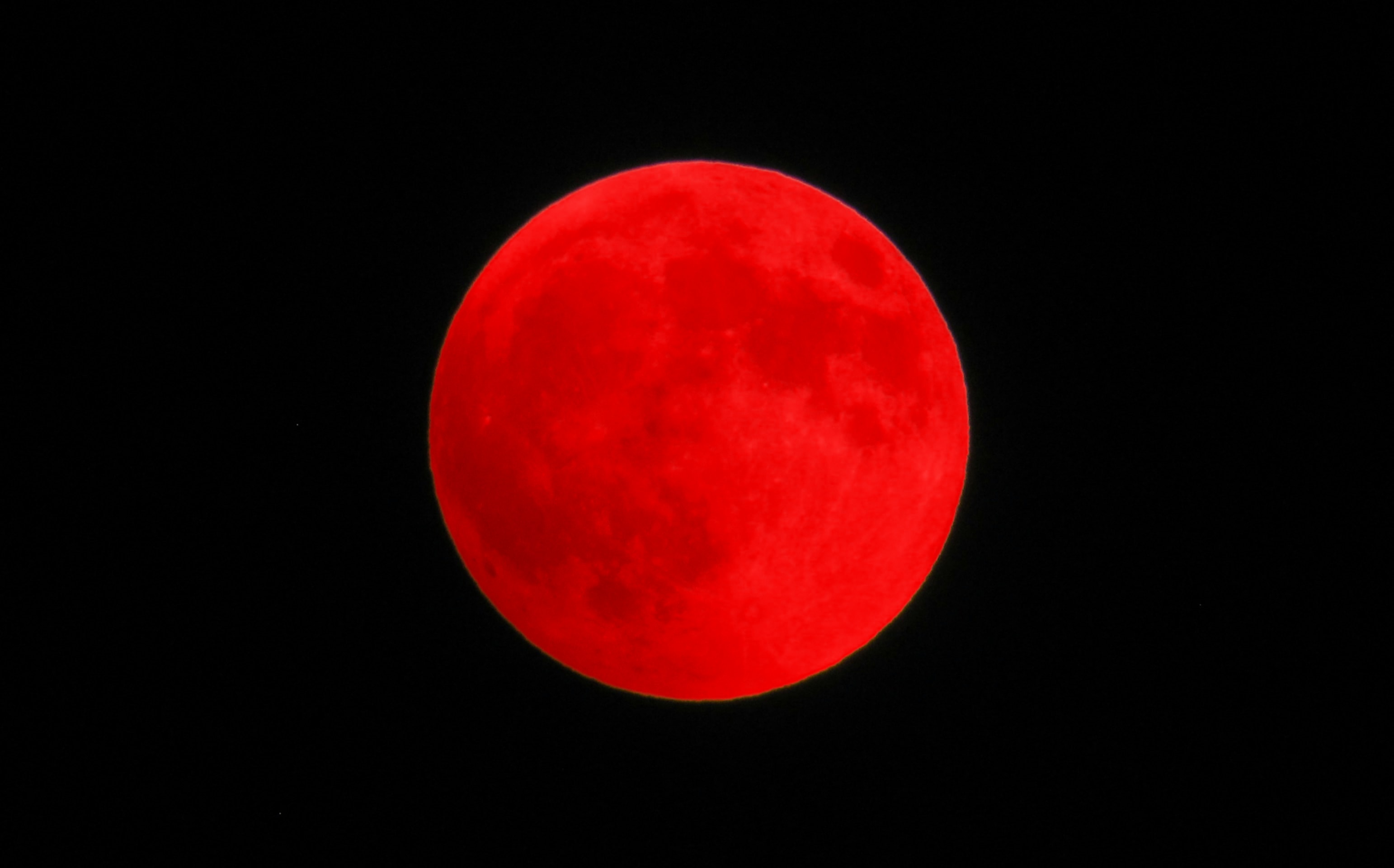 red moon
