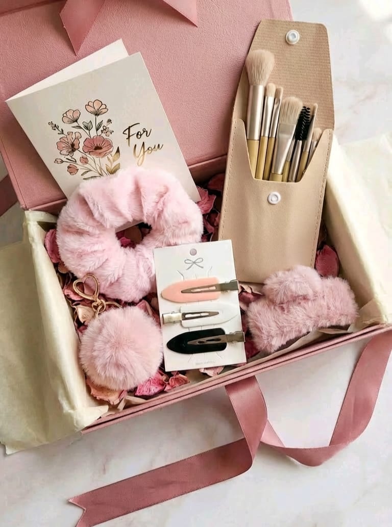 Pink all Over Gift Box gift box - main view