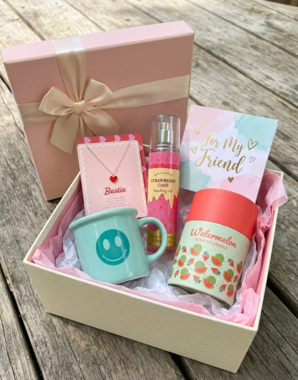 Best Friend Bestie Gift Box gift box - main view