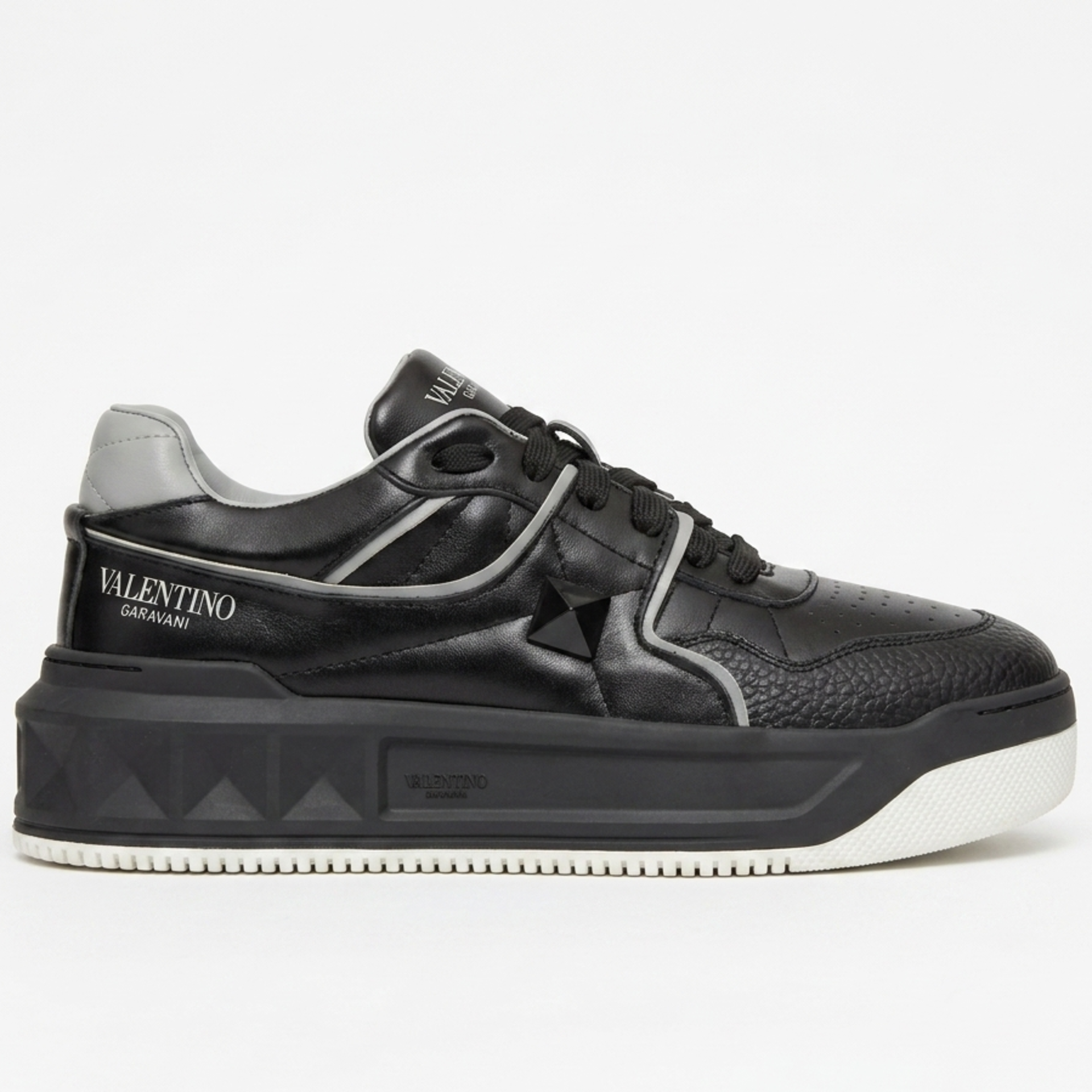 VALENTINO GARAVANI ONE STUD XL