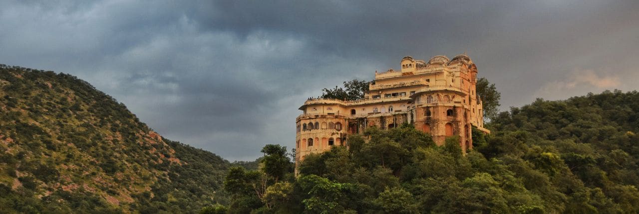 Siliserh Lake Palace