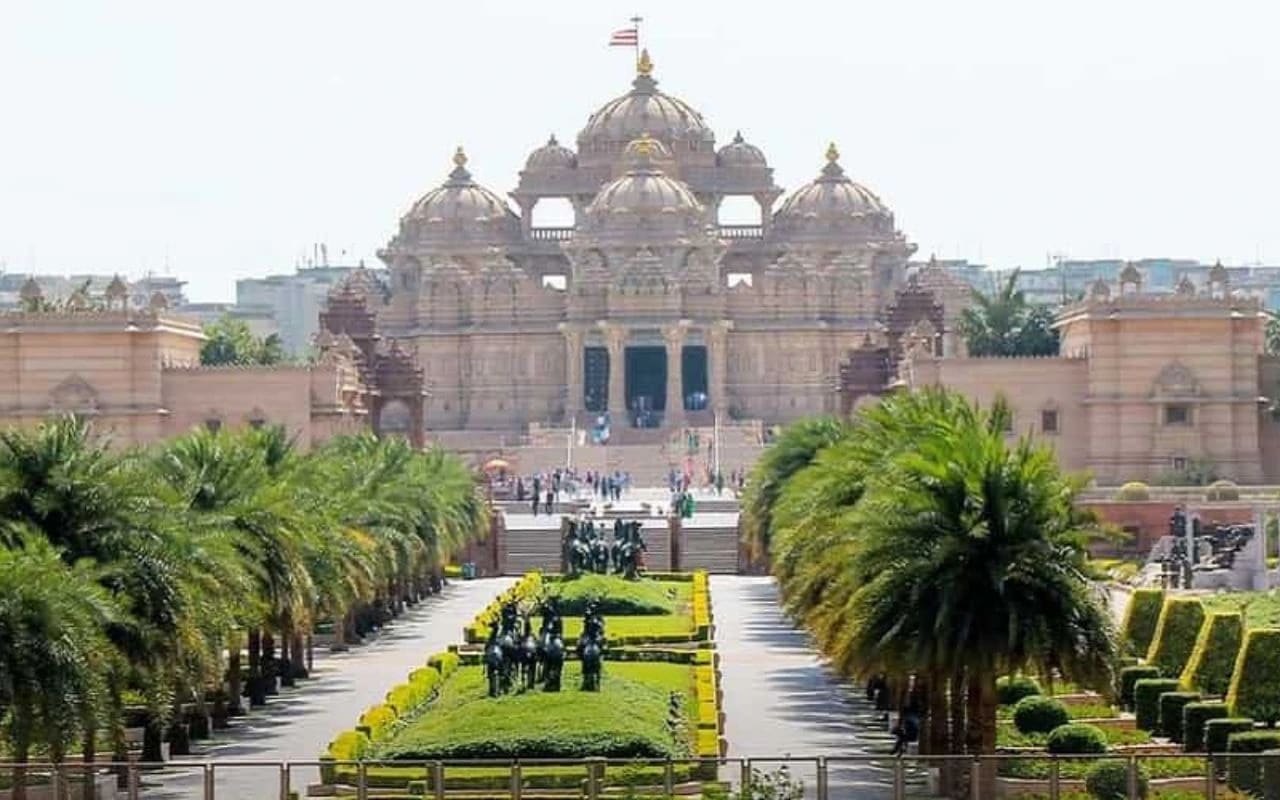 Delhi Spiritual Heritage Trail – Temples & Sacred Sites