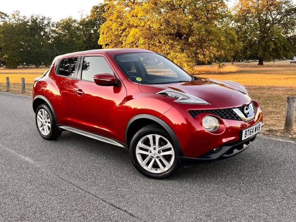 NISSAN JUKE AUTOMATIC - 2014 (64 REG) 1.6 Acenta Premium XTRON Euro 5 5dr