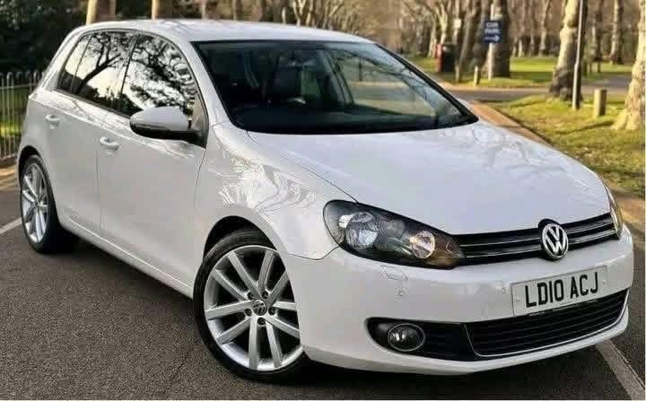 VOLKSWAGEN GOLF GT TSI Semi-Auto 1.4 Petrol – 5 Door Hatchback AUTOMATIC