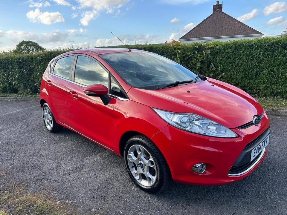 FORD FIESTA  1.4 Zetec 5dr 