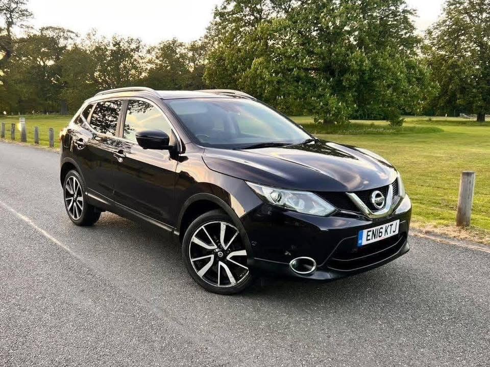 NISSAN QASHQAI 1.2 DIG-T Tekna XTRON 2WD Euro 6 (s/s) 5dr