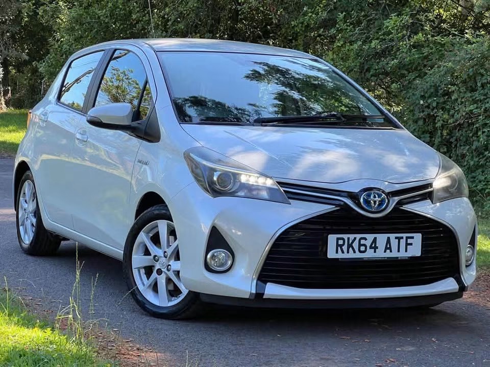 Toyota Yaris 1.5 VVT-h Excel E-CVT Euro 6 5dr