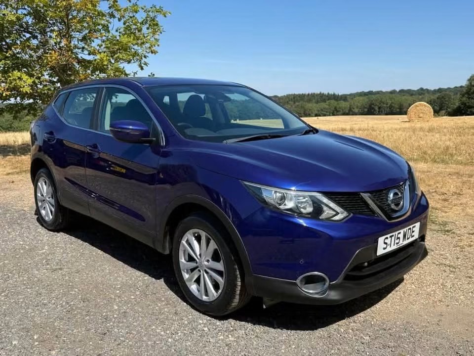 Nissan Qashqai 1.2 DIG-T Acenta XTRON 2WD Euro 6 (s/s) 5dr