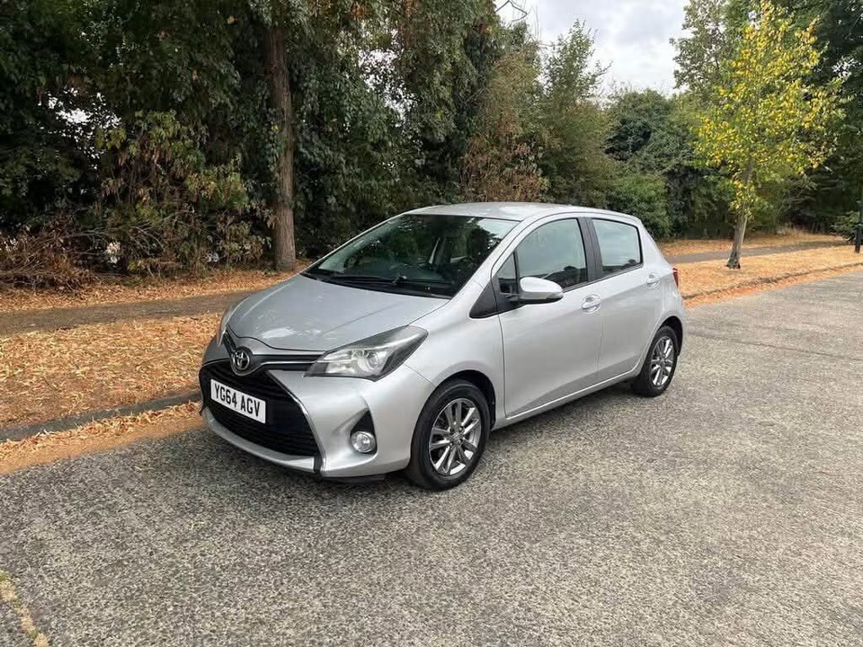 Toyota Yaris 1.33 Dual VVT-i Icon Multidrive S Euro 5 5dr