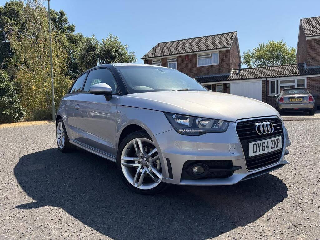 AUDI A1 1.4 TFSI CoD S line S Tronic Euro 5 (s/s) – 3 Door Hatchback