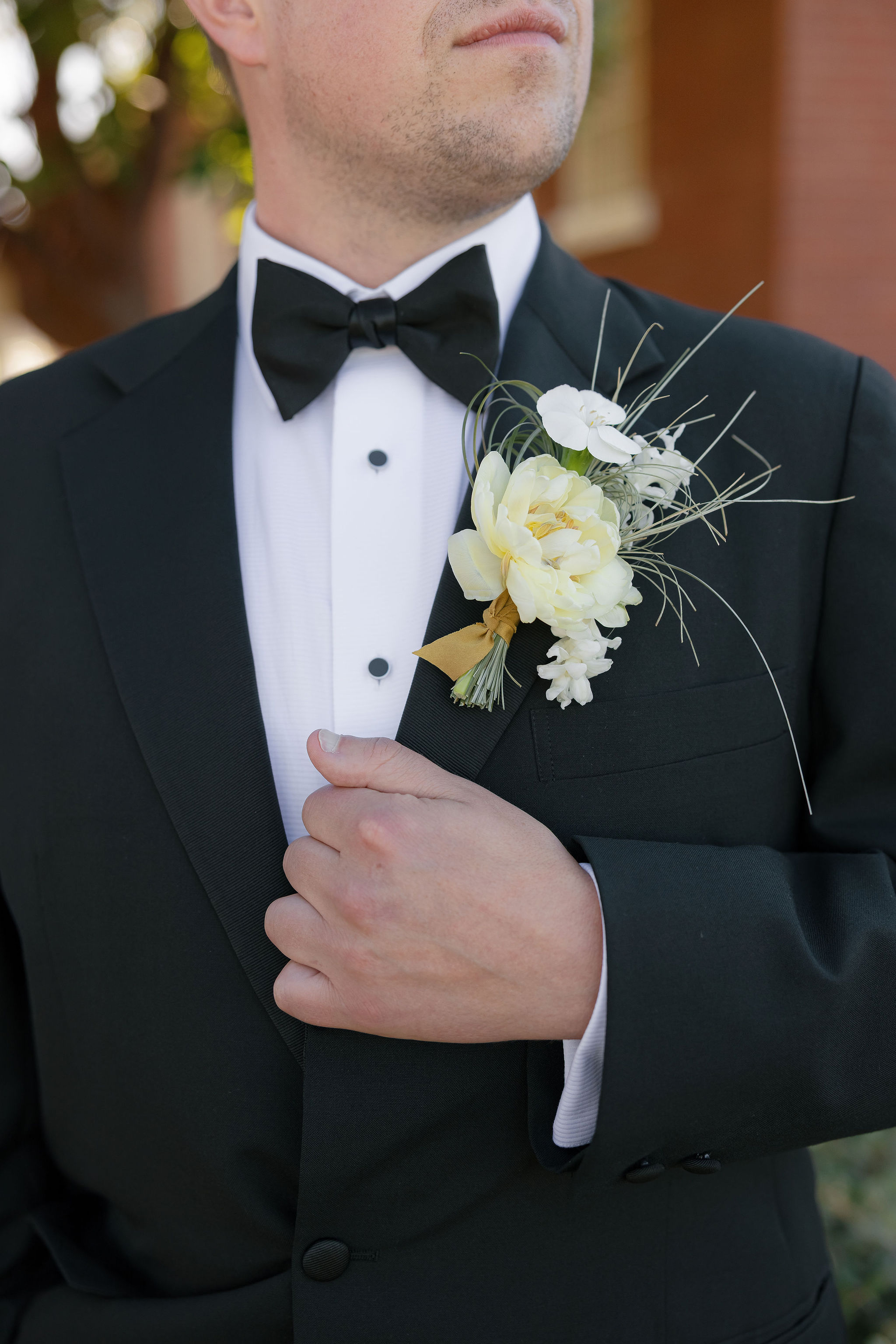 Boutonniere detail