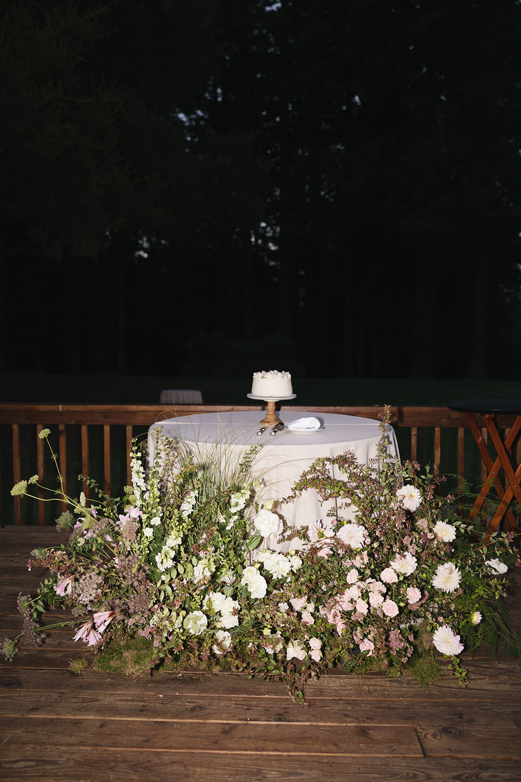 Ruth & Daniel reception florals