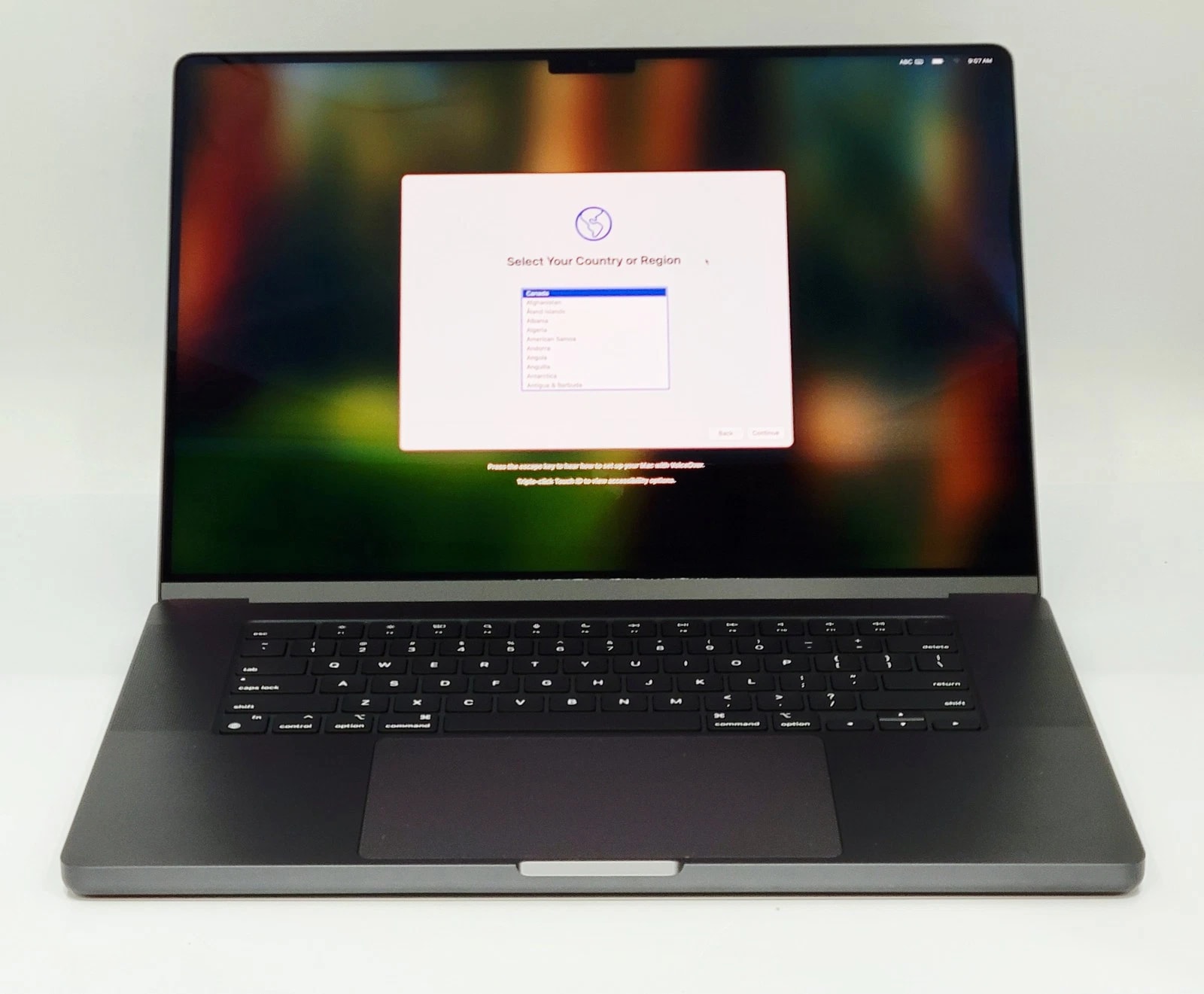 Apple MacBook Pro MX2X3LL/A 16.2