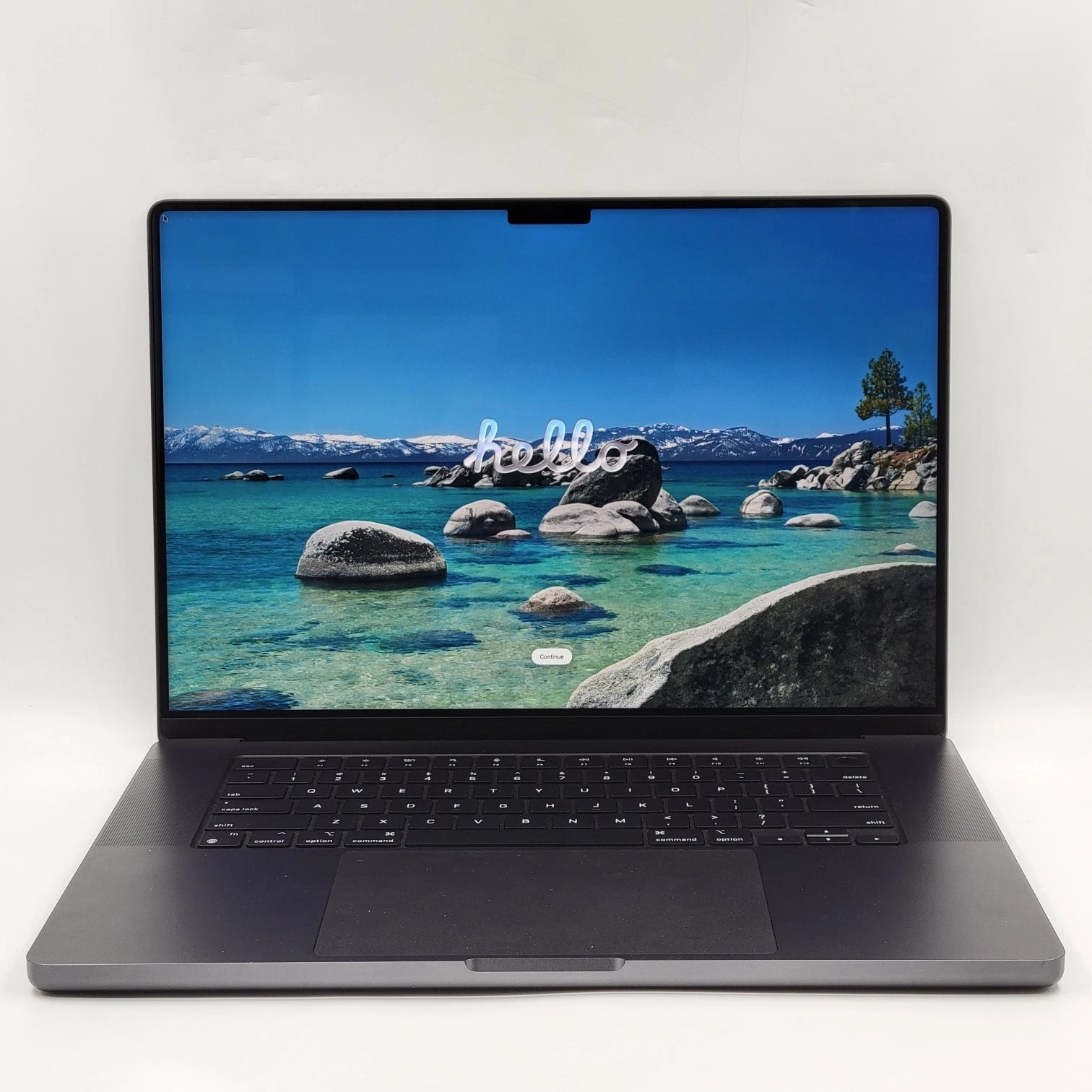 Apple MacBook Pro MRW13LL/A 16.2