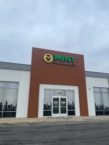 Mint Willowbrook IL
