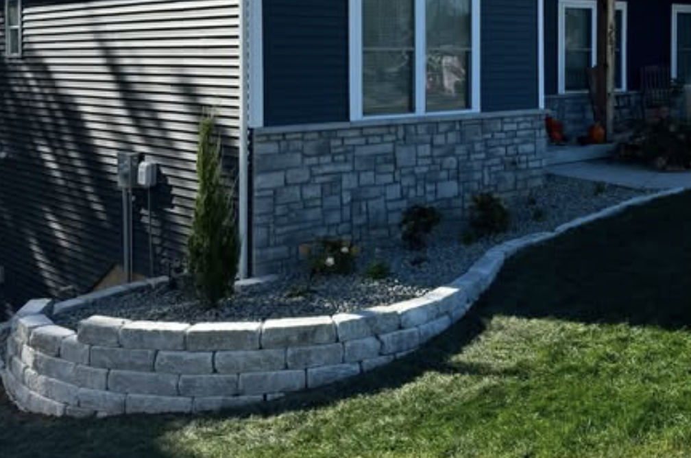 Wide-HouseLandscaping_t0lee0