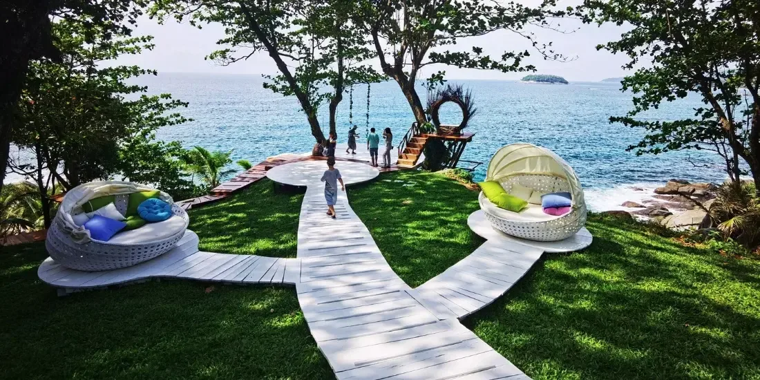 Rock Beach Swing Tickets