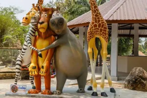 Khao Kheow Open Zoo Tickets