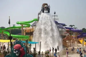 Six Flags Over Georgia Tickets