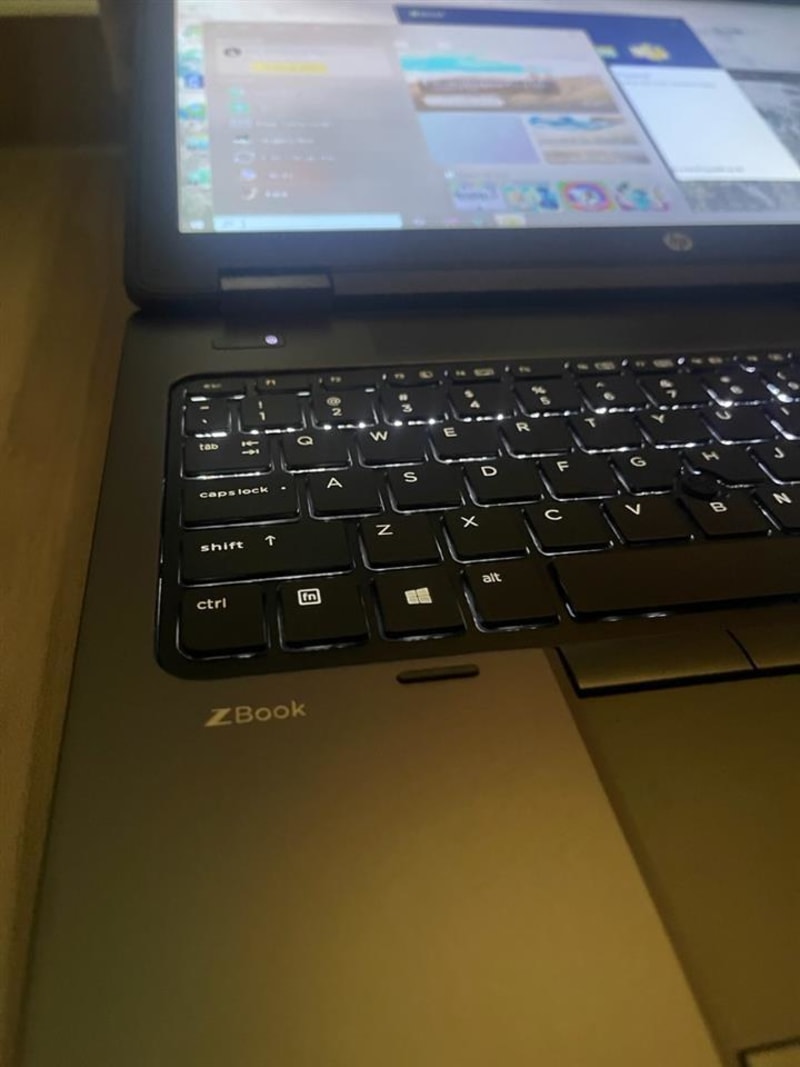 Laptop workstation hp Z book !!