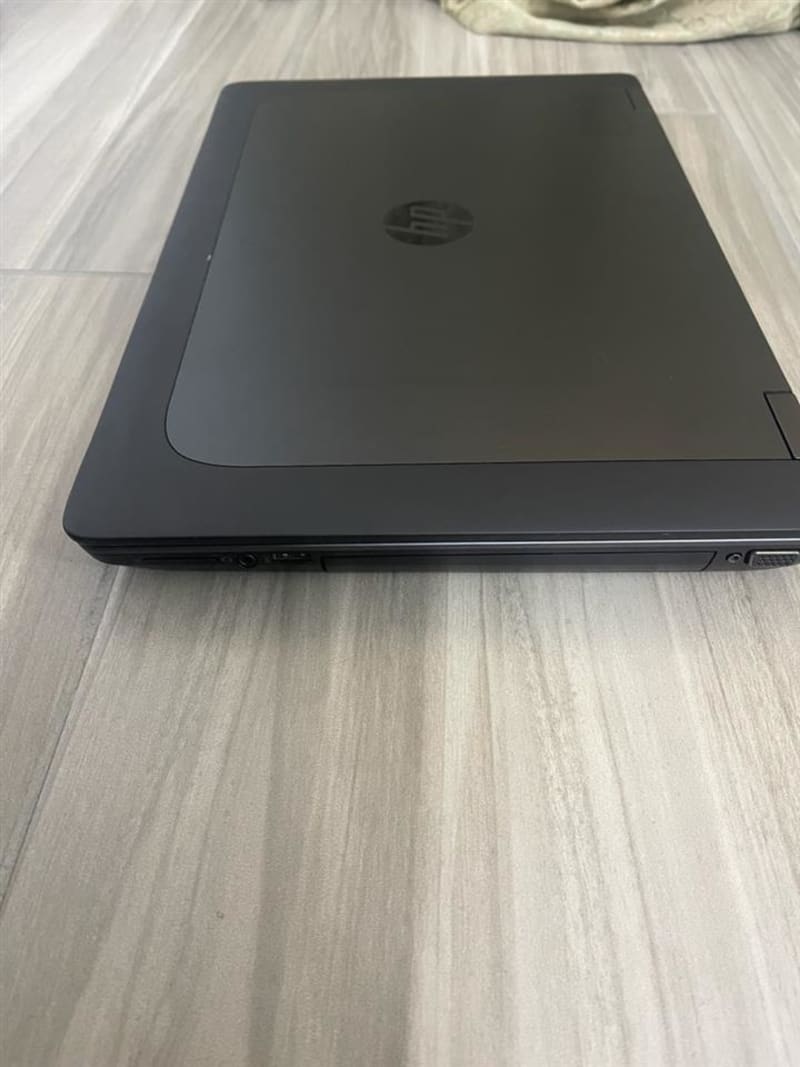 Laptop workstation hp Z book !!