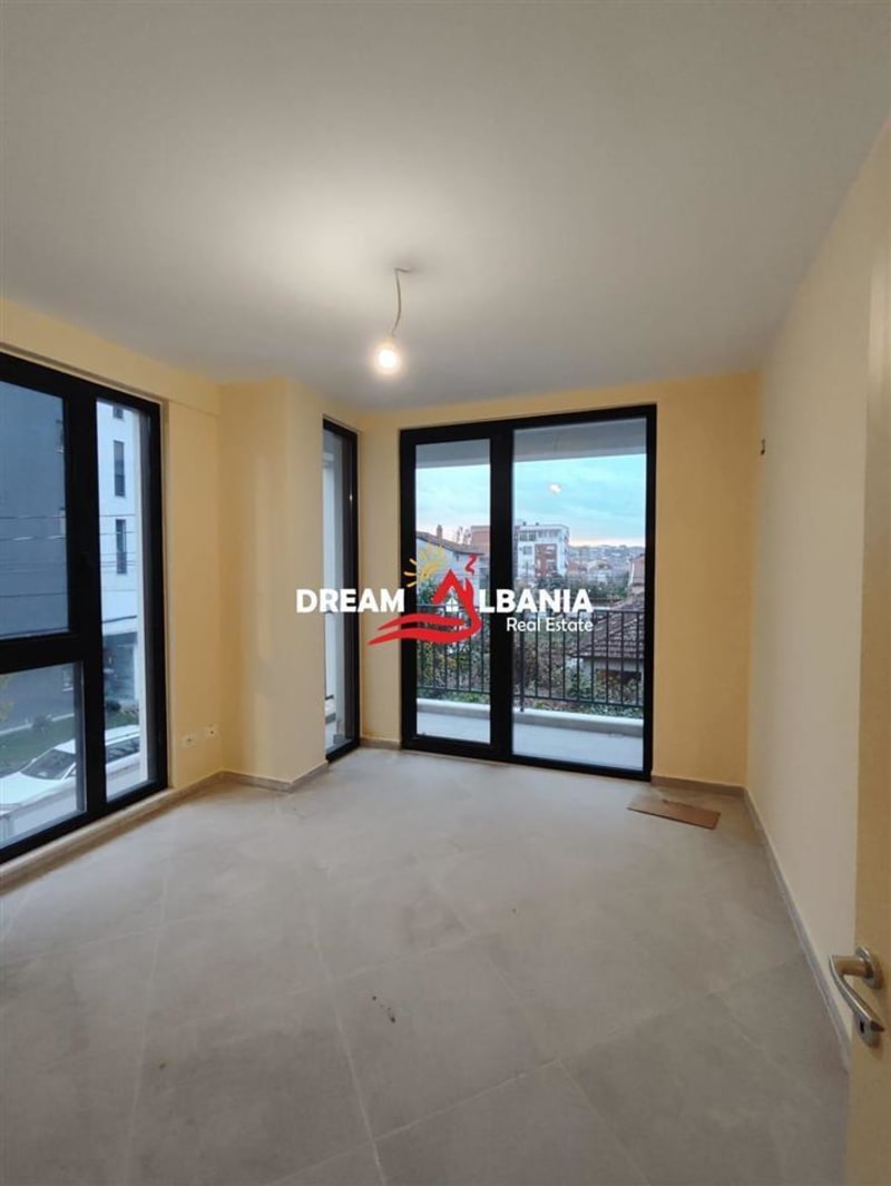 Apartament 1+1 me qera ne Ali Dem 